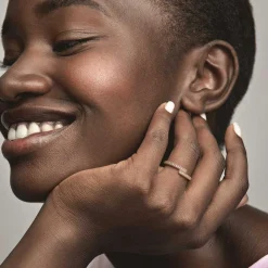 Pandora Bague<Bague Chevauchante Scintillante Signature - Métal Doré à l'or Rose fin 585/1000