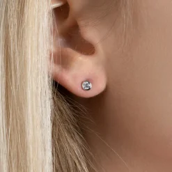 Maison de la Bijouterie Boucles D'Oreilles<Boucles d'oreille Puce mixte argent rhodié serti clos classique - Z5ZZ5Z03