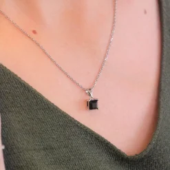 MYC-Paris Collier Et Pendentif<Collier Simple Square Argenté et Noir