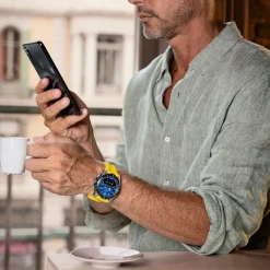 Festina Montre Connectée<Montre connectée Homme - F23000-8 Bracelet Silicone Jaune