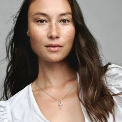 Pandora Charms<Pendentif Croix Scintillante Passions - Argent